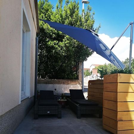 Haeuschen Am Meer Vodice Eksteriør billede