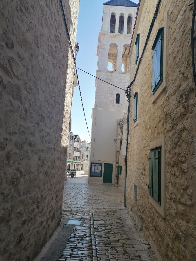 Haeuschen Am Meer Vodice Eksteriør billede